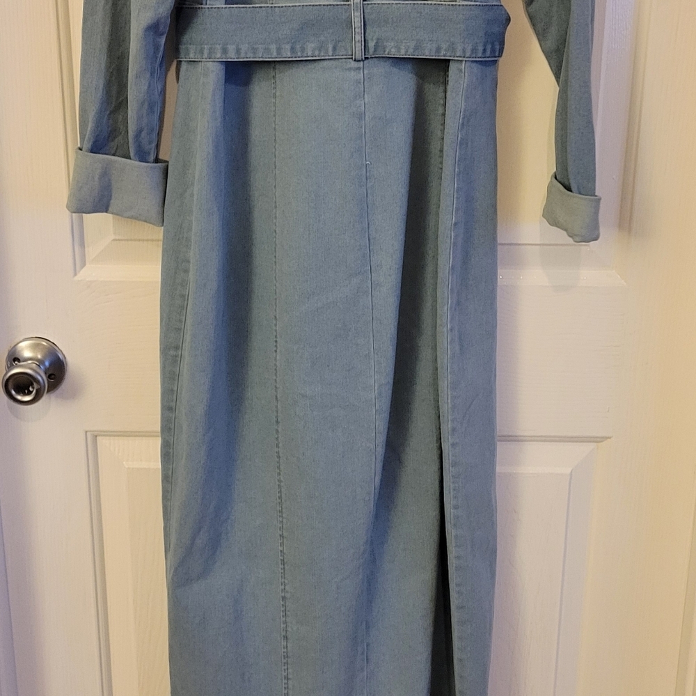 Fashion Nova Light Blue Long Sleeve Dress